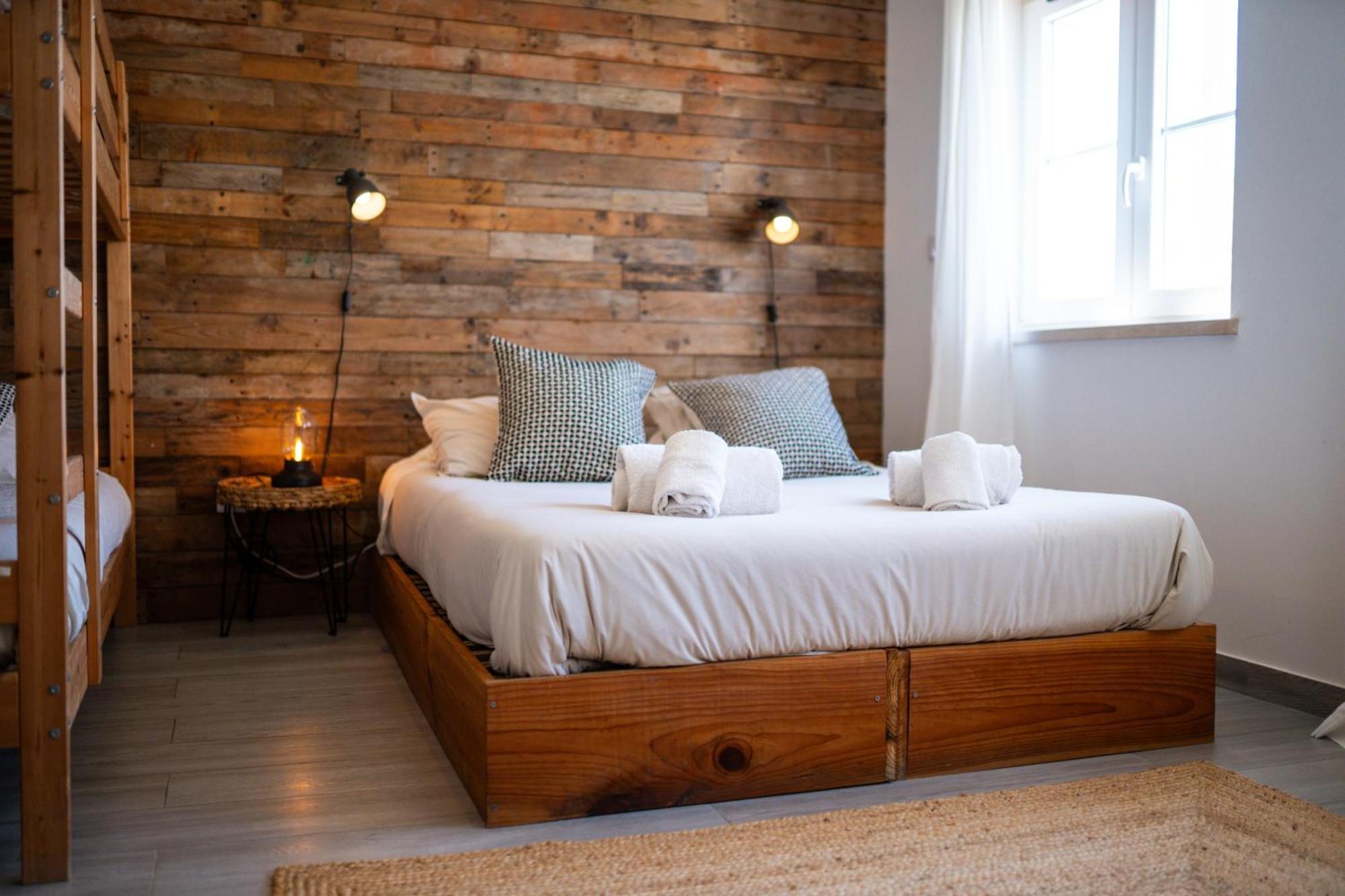 Alex Surf Hostel Baleal Luaran gambar