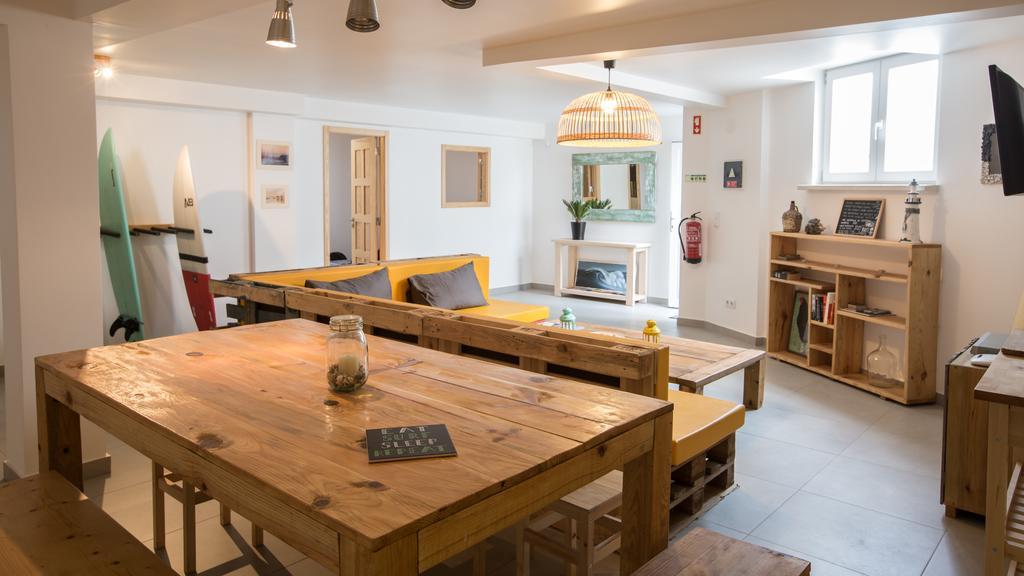 Alex Surf Hostel Baleal Luaran gambar